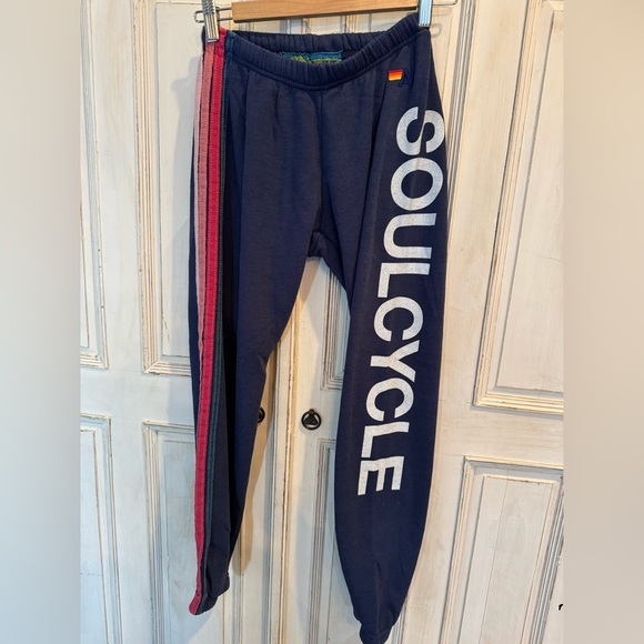 Aviator Nation- soul cycle,  sweatpants, size medium - Picture 4 of 5